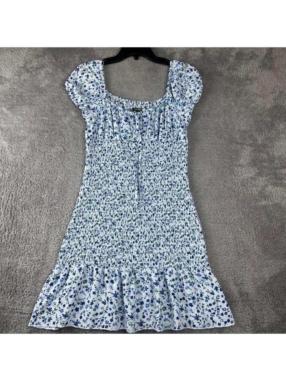 Wild Fable Smocked Mini Dress Womens Medium Blue White Floral Puff Sleeve Ruffle